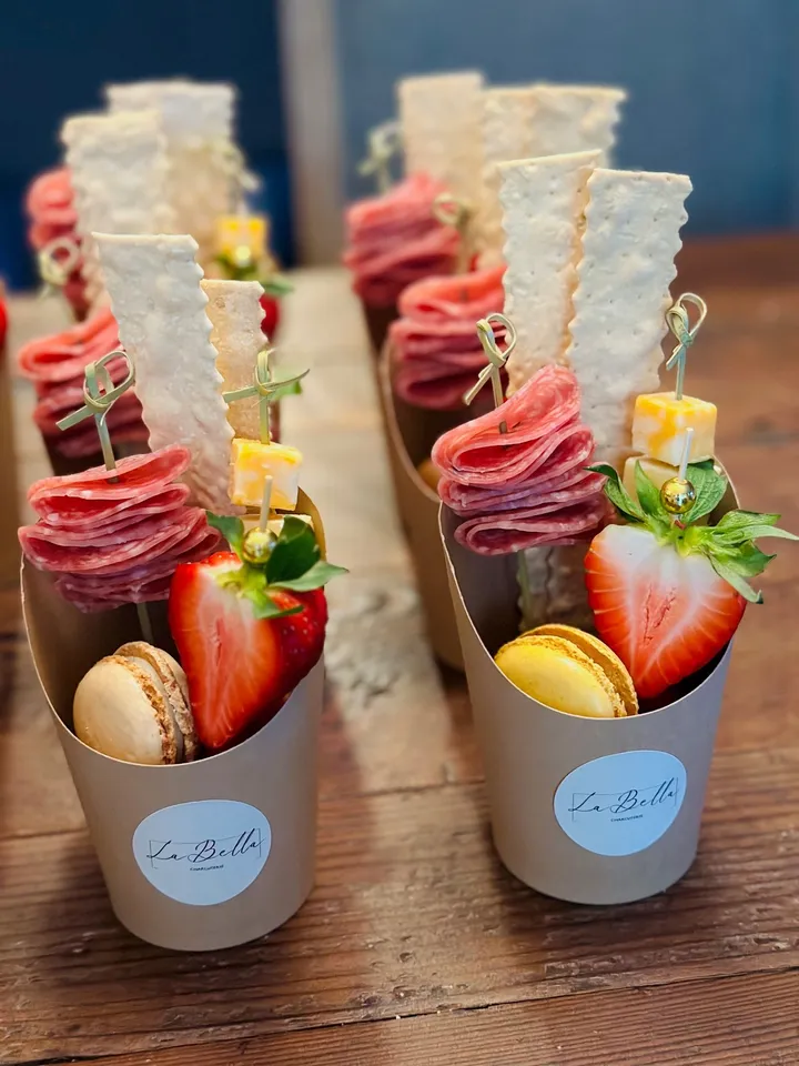 The Bella Classic Cup